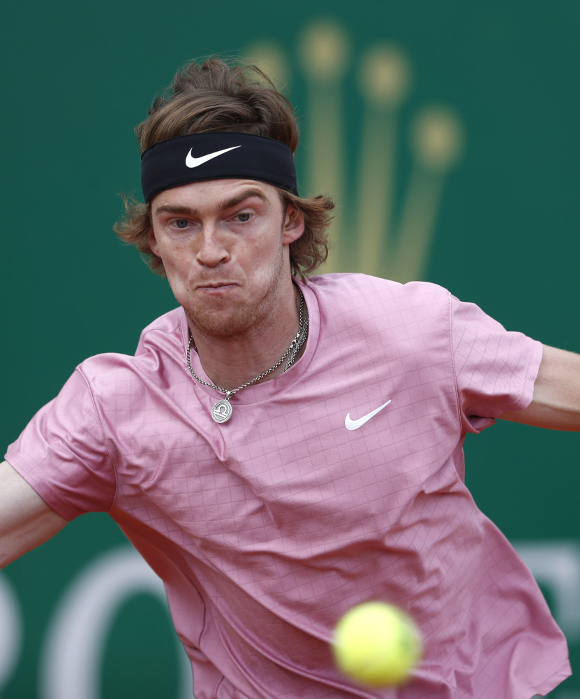 展露头角 展露头角